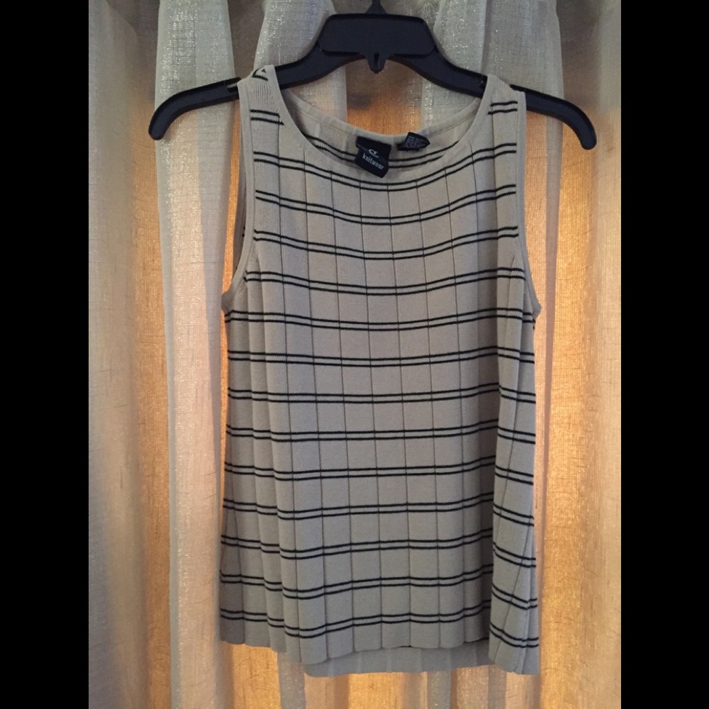 G knitwear